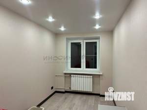 3-к квартира, вторичка, 56м2, 1/4 этаж