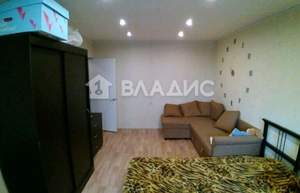 3-к квартира, вторичка, 74м2, 1/17 этаж