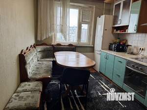 2-к квартира, вторичка, 63м2, 10/14 этаж