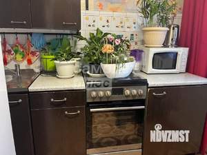 2-к квартира, вторичка, 42м2, 1/4 этаж