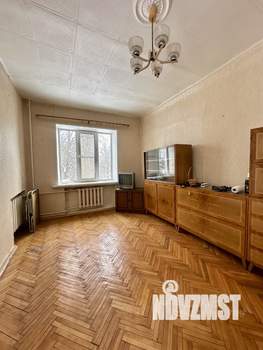 2-к квартира, вторичка, 63м2, 3/3 этаж