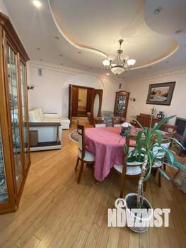 3-к квартира, вторичка, 121м2, 4/7 этаж