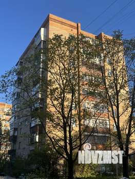 2-к квартира, вторичка, 42м2, 1/9 этаж