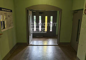 2-к квартира, вторичка, 64м2, 1/17 этаж