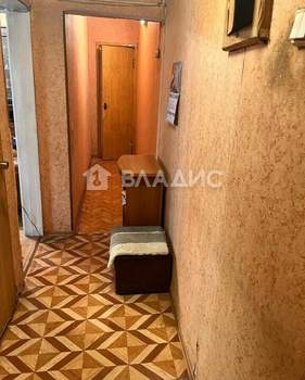 2-к квартира, вторичка, 43м2, 1/3 этаж