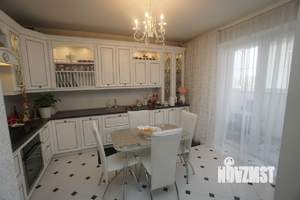3-к квартира, вторичка, 90м2, 8/16 этаж