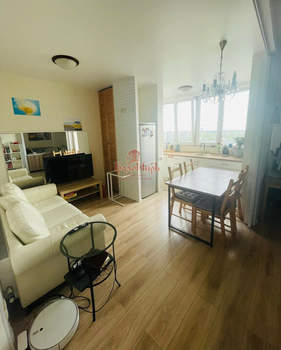 2-к квартира, вторичка, 78м2, 17/18 этаж