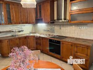 3-к квартира, вторичка, 108м2, 2/9 этаж
