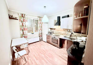 2-к квартира, вторичка, 71м2, 7/14 этаж