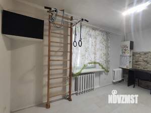 2-к квартира, вторичка, 40м2, 1/5 этаж