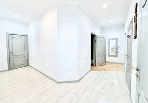 3-к квартира, вторичка, 111м2, 1/7 этаж