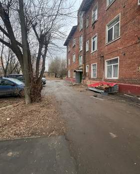 2-к квартира, вторичка, 78м2, 1/3 этаж