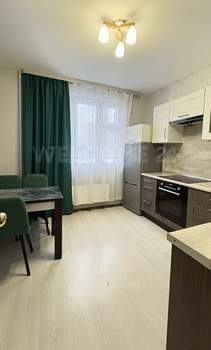 3-к квартира, вторичка, 79м2, 1/17 этаж