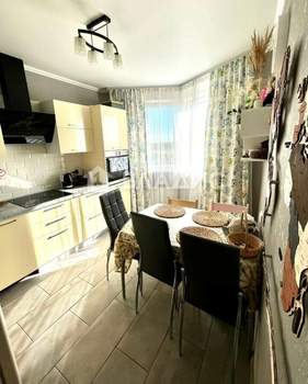 2-к квартира, вторичка, 51м2, 15/17 этаж