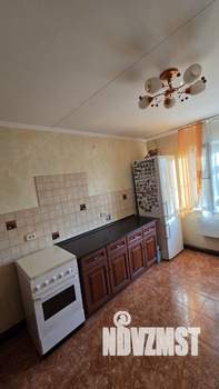 2-к квартира, вторичка, 74м2, 2/2 этаж