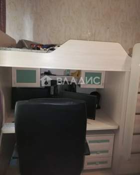 3-к квартира, вторичка, 77м2, 1/3 этаж