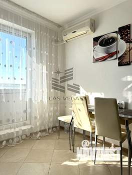 2-к квартира, вторичка, 62м2, 10/12 этаж