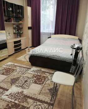 3-к квартира, вторичка, 77м2, 1/3 этаж