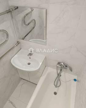 3-к квартира, вторичка, 60м2, 3/5 этаж