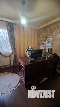 6-к квартира, вторичка, 179м2, 3/3 этаж