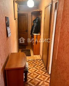 2-к квартира, вторичка, 43м2, 1/3 этаж