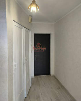 4-к квартира, вторичка, 60м2, 5/5 этаж