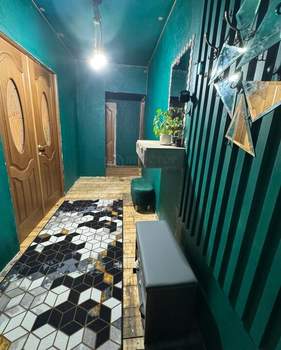 2-к квартира, вторичка, 52м2, 1/12 этаж