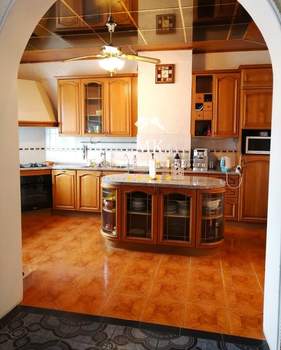 3-к квартира, вторичка, 116м2, 10/10 этаж