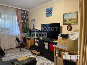 2-к квартира, вторичка, 42м2, 1/4 этаж