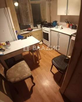 2-к квартира, вторичка, 44м2, 3/5 этаж