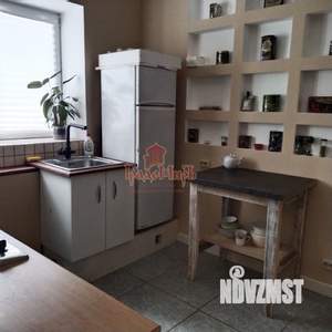 3-к квартира, вторичка, 72м2, 2/2 этаж