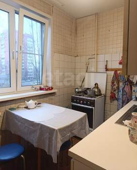 3-к квартира, вторичка, 59м2, 3/5 этаж