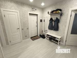 2-к квартира, вторичка, 63м2, 9/13 этаж