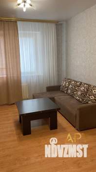 1-к квартира, вторичка, 42м2, 5/19 этаж