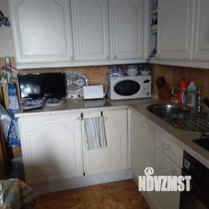 2-к квартира, вторичка, 70м2, 8/10 этаж