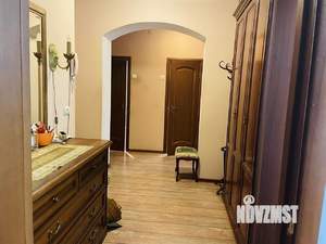 2-к квартира, вторичка, 70м2, 3/10 этаж