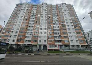 2-к квартира, вторичка, 64м2, 1/17 этаж