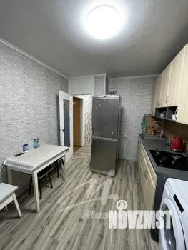 3-к квартира, вторичка, 64м2, 6/14 этаж
