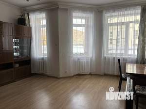 1-к квартира, вторичка, 57м2, 2/8 этаж