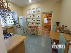 3-к квартира, вторичка, 72м2, 2/2 этаж