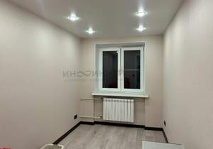 3-к квартира, вторичка, 56м2, 1/4 этаж