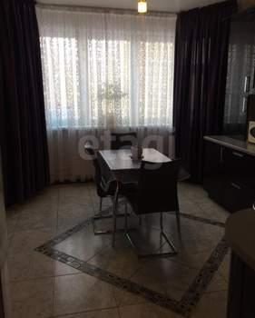 3-к квартира, вторичка, 70м2, 8/21 этаж