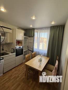 2-к квартира, вторичка, 52м2, 12/17 этаж
