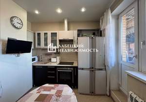 1-к квартира, вторичка, 46м2, 8/17 этаж