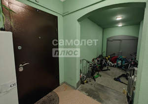 2-к квартира, вторичка, 64м2, 1/17 этаж