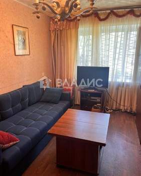 2-к квартира, вторичка, 43м2, 1/3 этаж