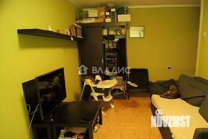 2-к квартира, вторичка, 42м2, 1/5 этаж