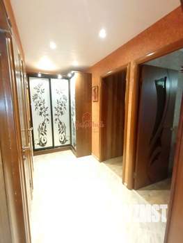 2-к квартира, вторичка, 42м2, 1/9 этаж