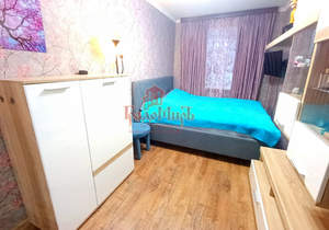 2-к квартира, вторичка, 42м2, 1/9 этаж