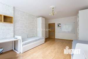 3-к квартира, вторичка, 105м2, 2/9 этаж